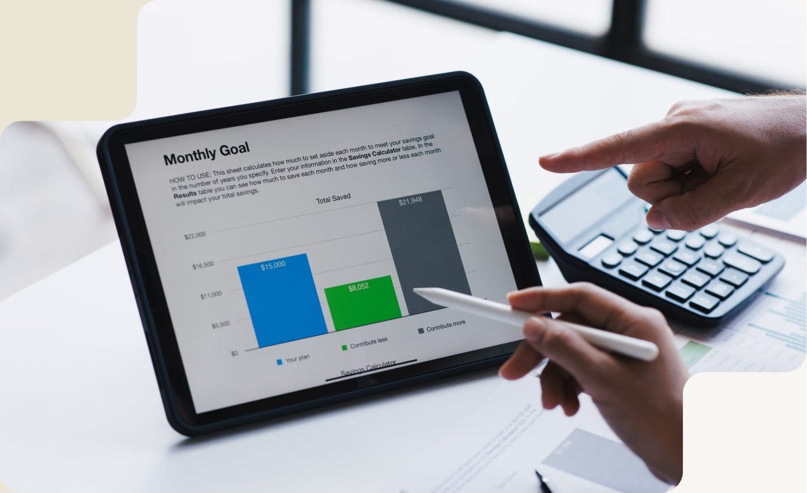 Accounting experts meeting a business client